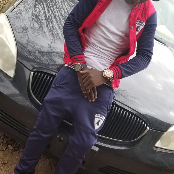 Meet your Posher, Seanway - Picture 1 of 1